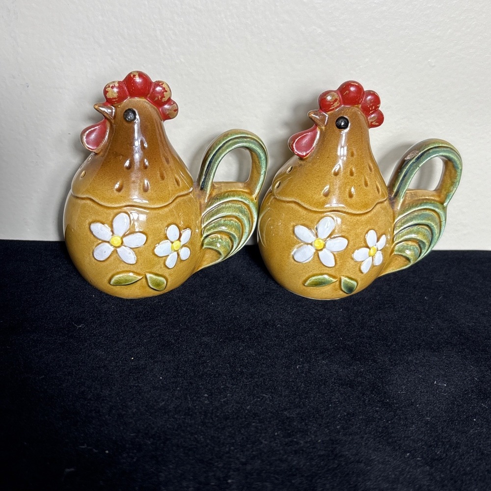 Vintage Norcrest Rooster Salt And Pepper‎ Shakers